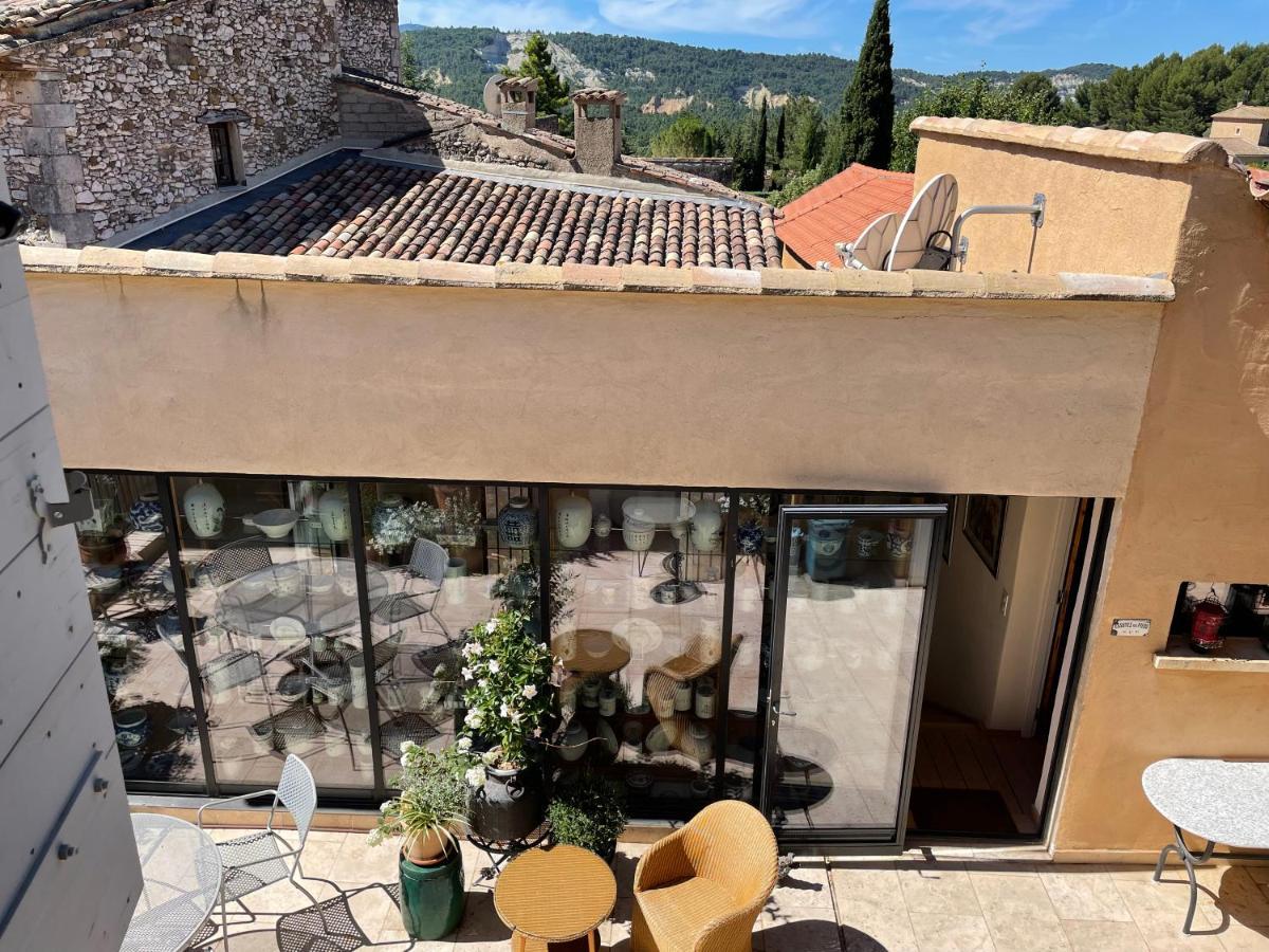 La Cour Carree Bed and Breakfast Rustrel Εξωτερικό φωτογραφία
