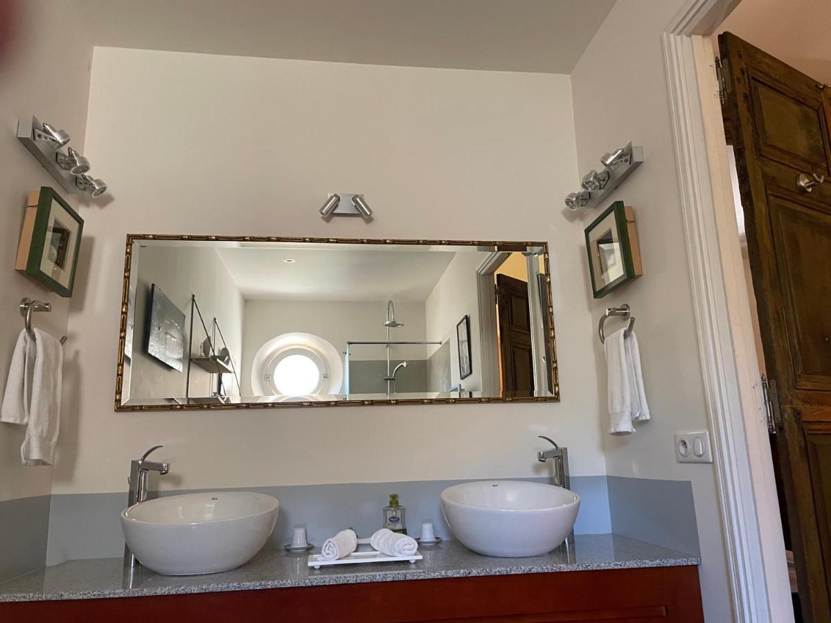La Cour Carree Bed and Breakfast Rustrel Εξωτερικό φωτογραφία