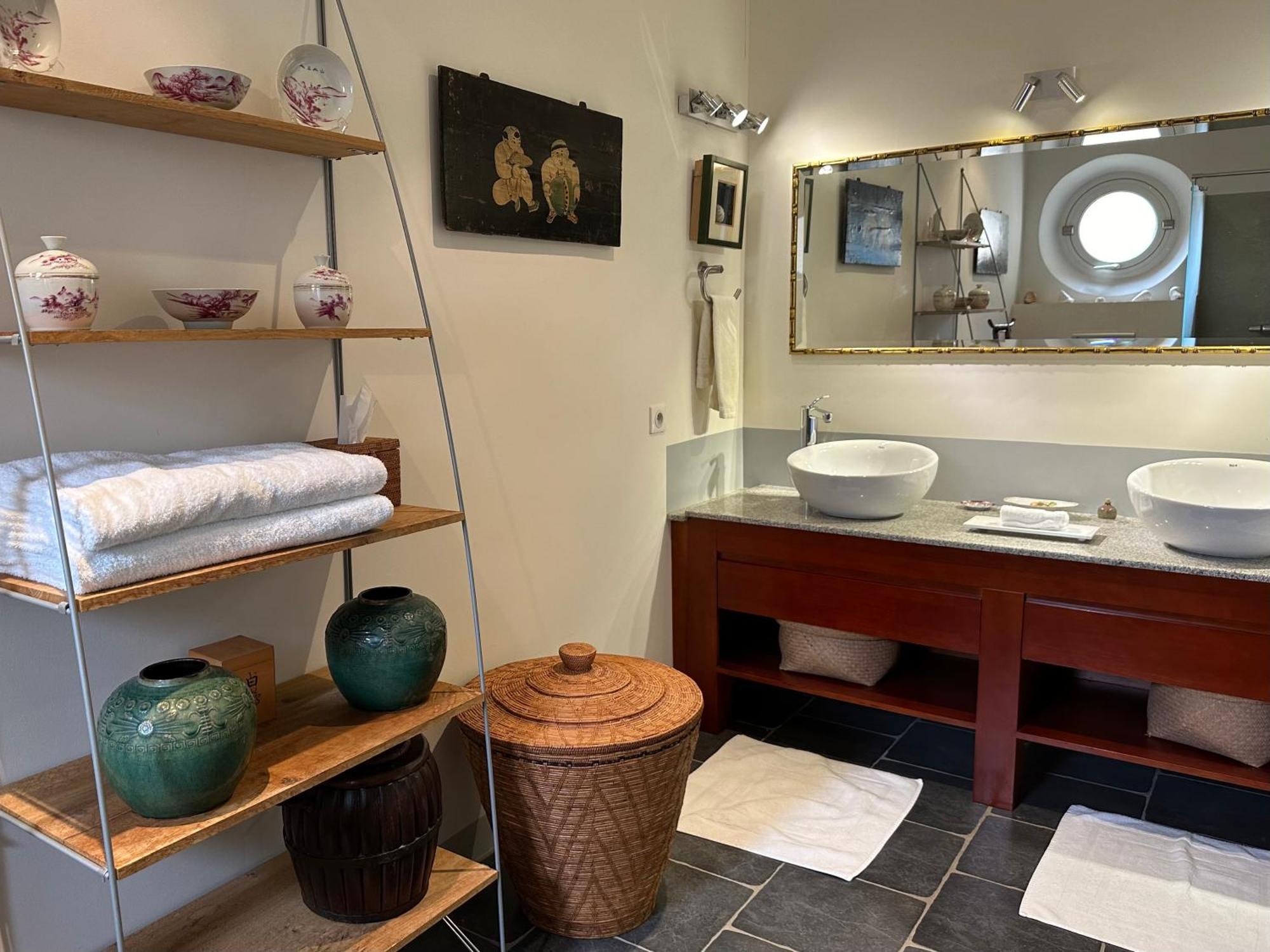 La Cour Carree Bed and Breakfast Rustrel Εξωτερικό φωτογραφία