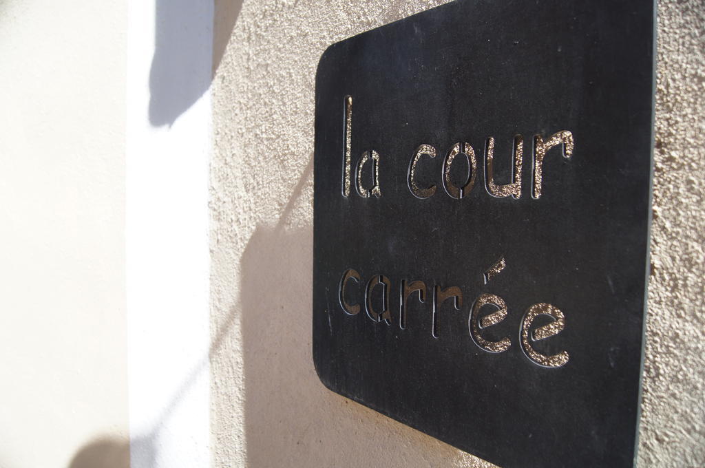 La Cour Carree Bed and Breakfast Rustrel Εξωτερικό φωτογραφία